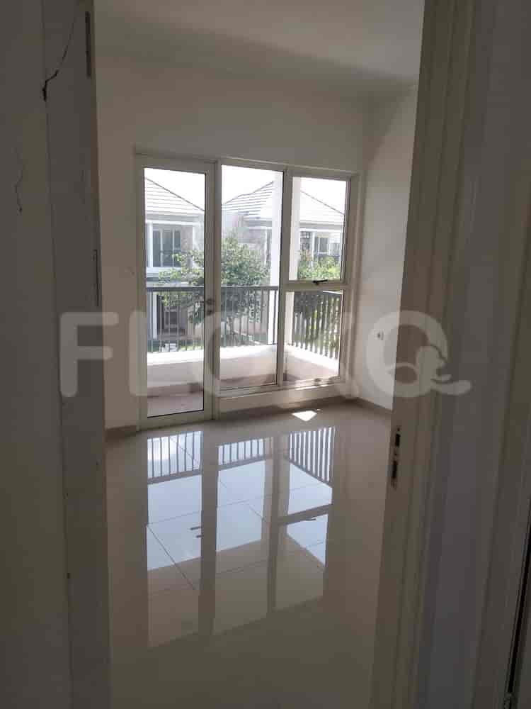130 sqm, 3 BR house for sale in Suvarna Sutera, Tangerang - RHAS625 4