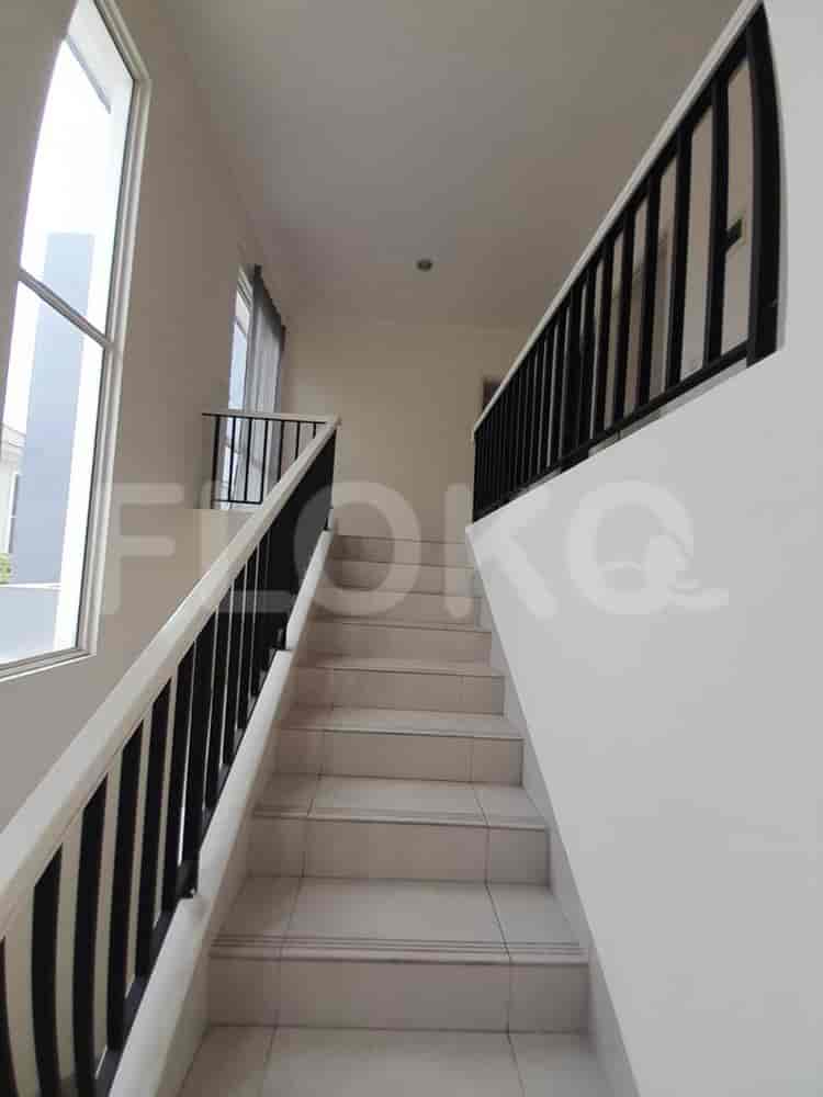 142 sqm, 3 BR house for sale in Suvarna Sutera, Tangerang - RHAS9a1 7