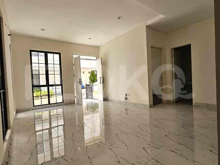 166 sqm, 3 BR house for sale in Perumahan Lavon Cikupa, Tangerang - RHAS59a 1