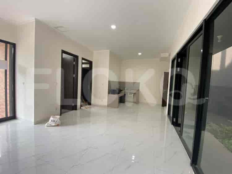 157 sqm, 4 BR house for sale in Suvarna Sutera, Tangerang - RHASa84 4