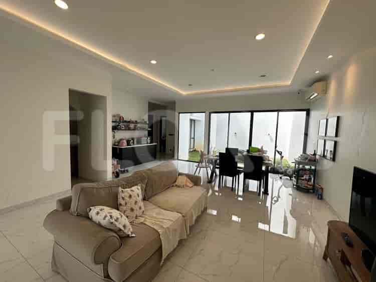233 sqm, 4 BR house for sale in Cluster Eldora, Tangerang - RHAS99d 3