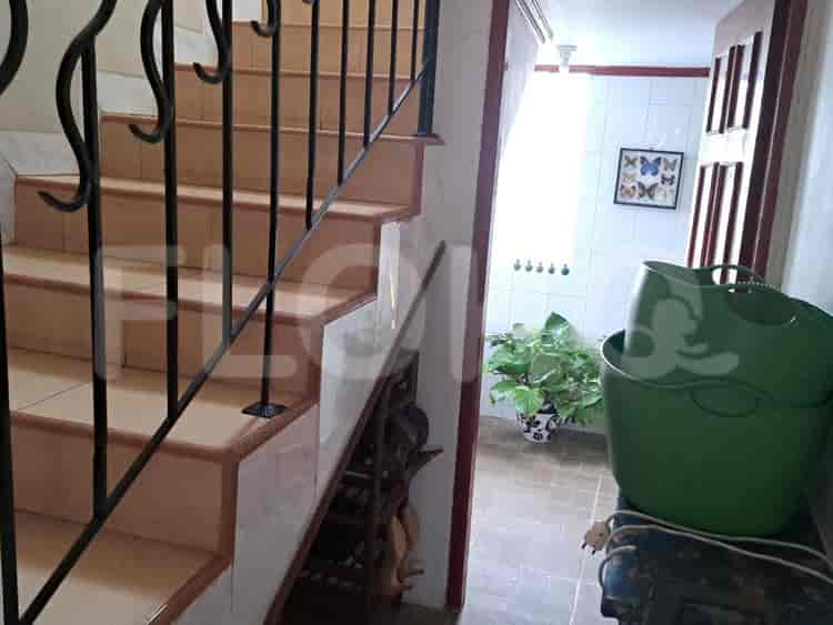 450 sqm, 4 BR house for sale in Cirendeu, Tangerang - RHASd73 10