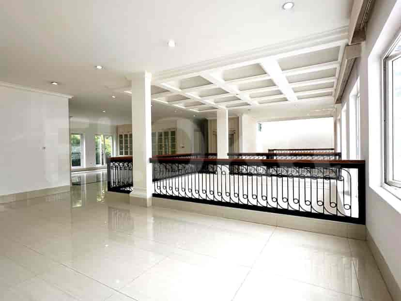 RHASf9a, 2 Floors House in Wijaya | For Sale 5