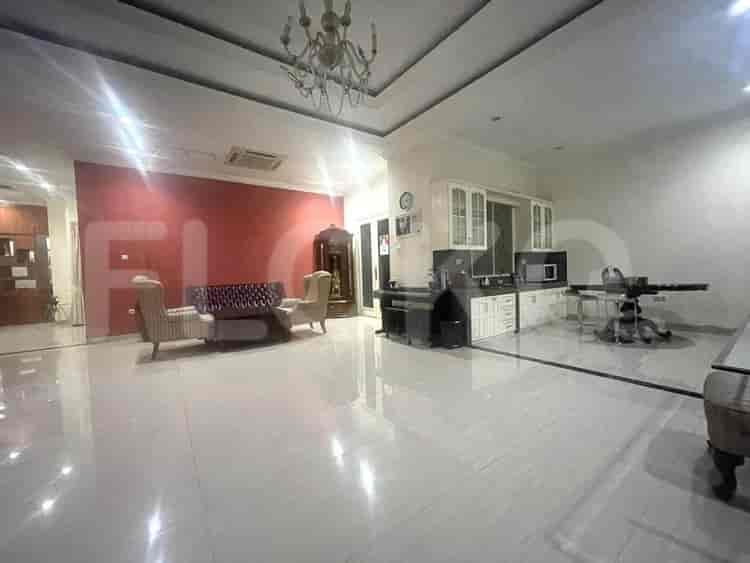 Dijual Rumah 6 BR, Luas 339 m2 di Jl Panglima polim, Wijaya - RHASb9b 2