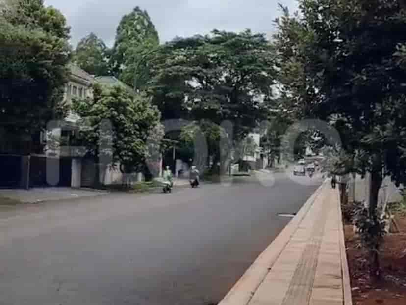 300 sqm, Land for Sale in Jl. Citra Grand, Cibubur 2