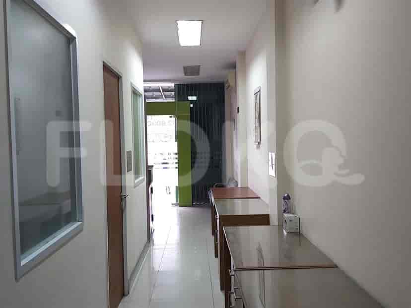 189 sqm, shophouse for rent in Raya Caman, Bekasi 2