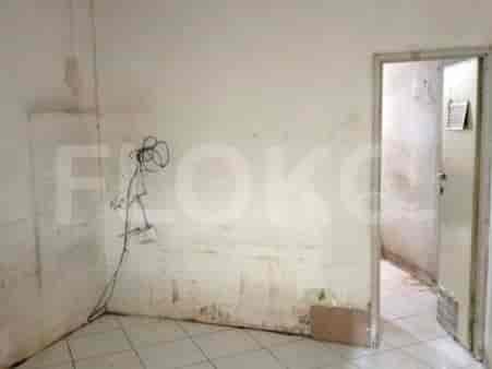 180 sqm, shophouse for rent in Pekayon, Bekasi Selatan - RKR86c 4