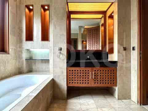 388 sqm, 4 BR house for sale in Kemang Raya, Kemang - RHAS6ff 5