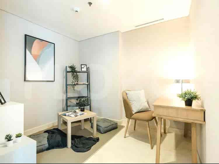 2 Bedroom on Low Floor for Rent in Ciputra World 2 Apartment - fku200 4