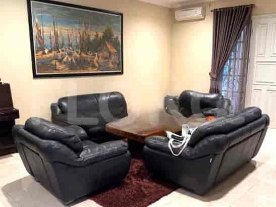 Disewakan Rumah 6 BR, Luas 350 m2 di Montecarlo The Green BSD City, BSD - RHA960 2