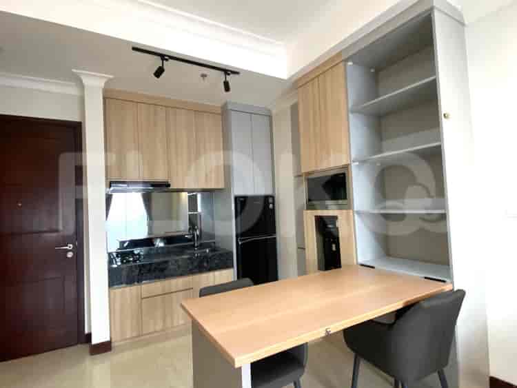 Tipe 2 Kamar Tidur di Lantai Menengah untuk disewakan di Permata Hijau Suites Apartemen - fpe444 3
