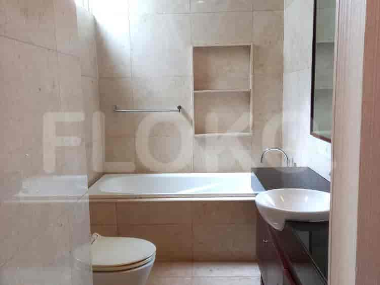 Tipe 2 Kamar Tidur di Lantai Menengah untuk disewakan di Pearl Garden Apartemen - fga492 5