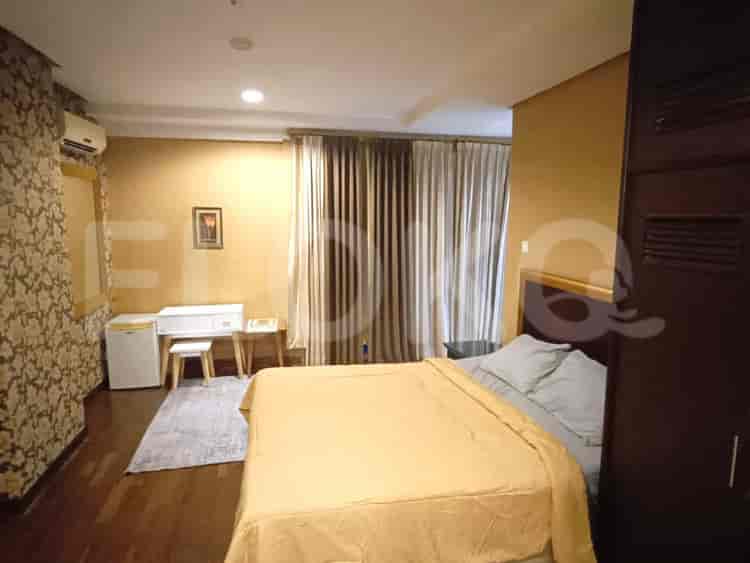 1 Bedroom on High Floor for Rent in The Mansion at Kemang - fke130 2