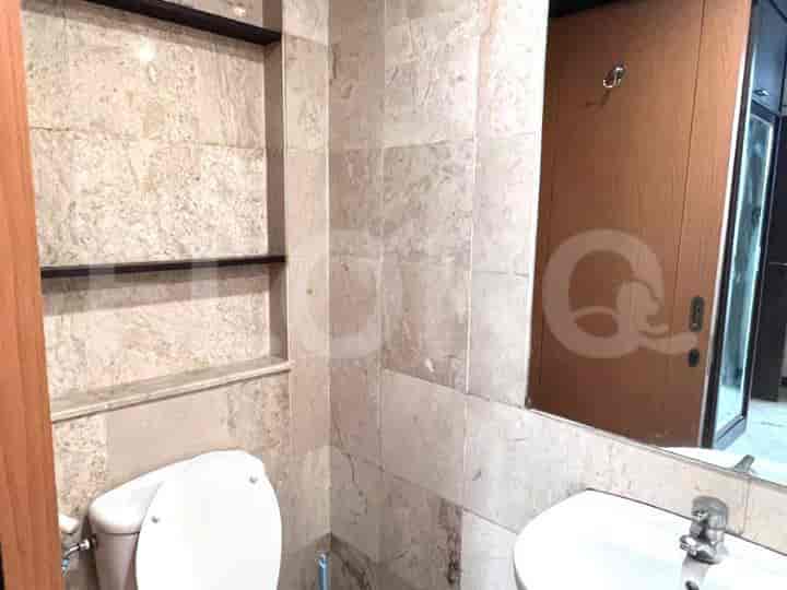 2 Bedroom on Middle Floor for Rent in Bellagio Residence - fkuc43 10