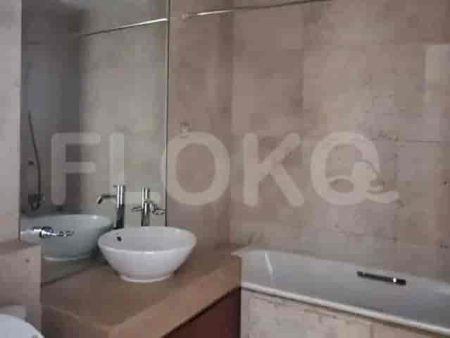 2 Bedroom on Middle Floor for Rent in Bellagio Residence - fku590 5