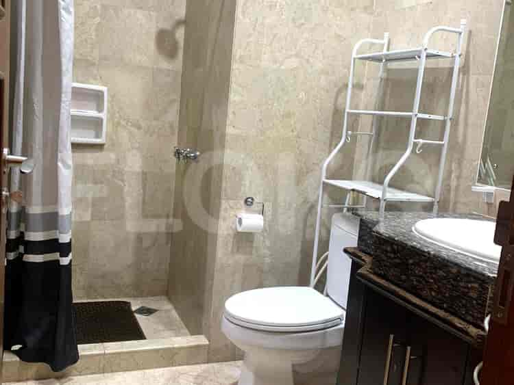 Tipe 2 Kamar Tidur di Lantai Menengah untuk disewakan di Bellezza Apartemen - fpe642 1