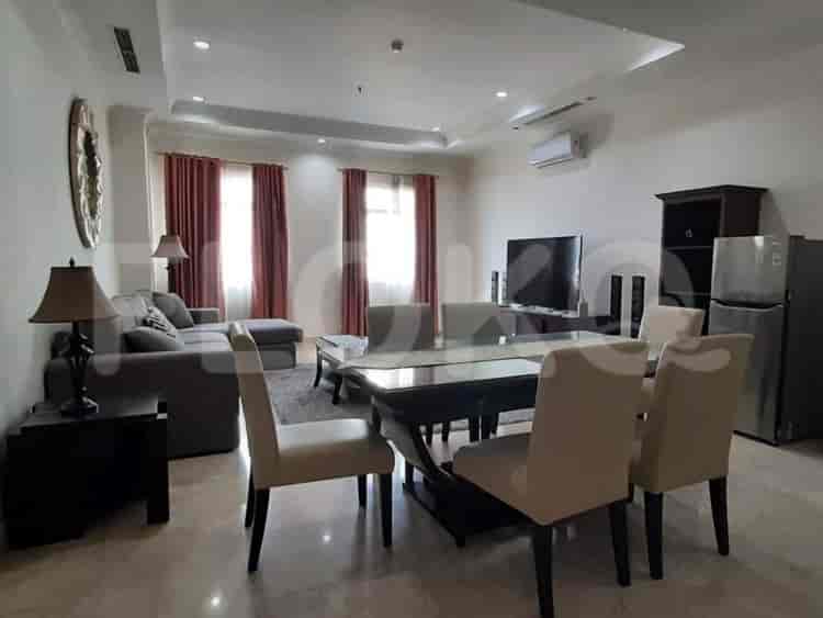Tipe 3 Kamar Tidur di Lantai Menengah untuk disewakan di Bellezza Apartemen - fpebbb 1