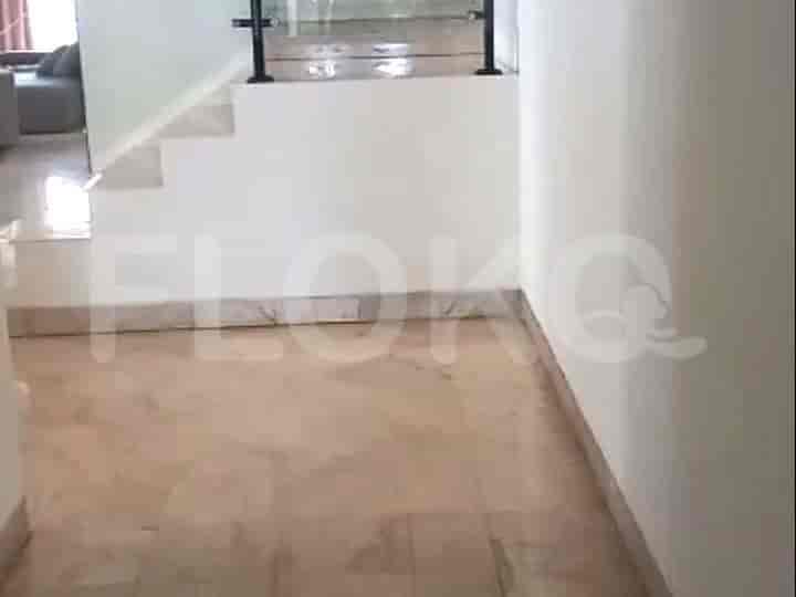 3 Bedroom on Middle Floor for Rent in BonaVista Apartment - flee49 1