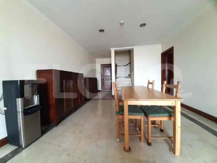 3 Bedroom on Middle Floor for Rent in Bumi Mas Apartment - ffaf4b 2