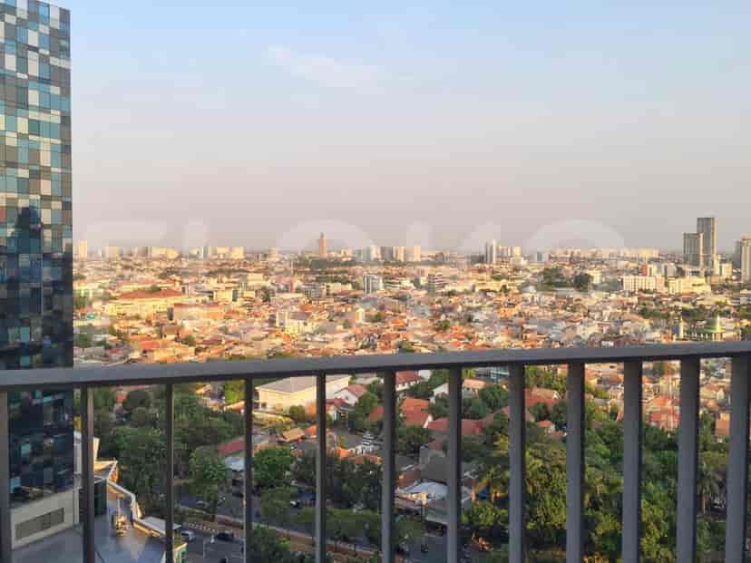 View of the city from the balcony.