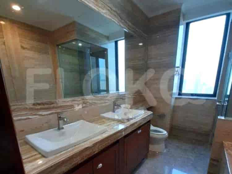3 Bedroom on Middle Floor for Rent in District 8 - fse321 6