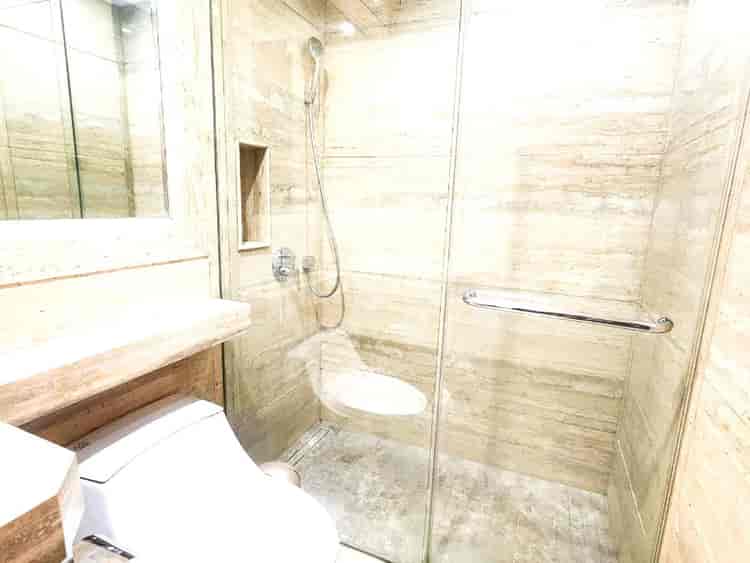 3 Bedroom on High Floor for Rent in District 8 - fse21b 10