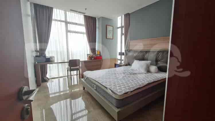 Tipe 3 Kamar Tidur di Lantai Menengah untuk disewakan di Essence Darmawangsa Apartemen - fci319 7
