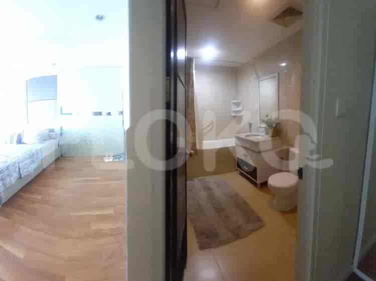 Tipe 3 Kamar Tidur di Lantai Menengah untuk disewakan di Essence Darmawangsa Apartemen - fcicd2 5
