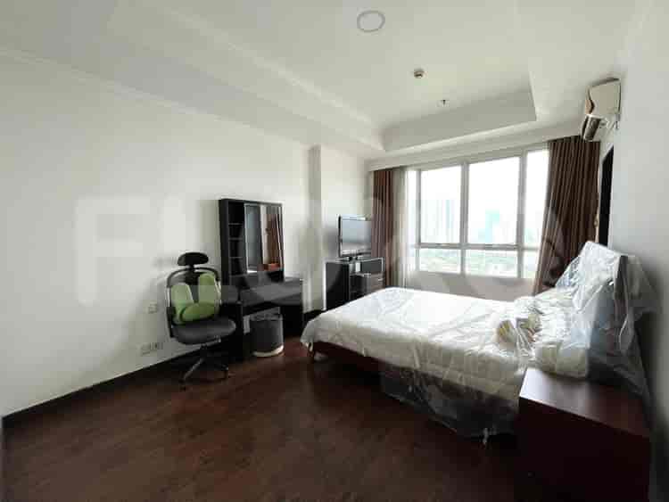 Tipe 3 Kamar Tidur di Lantai Menengah untuk disewakan di Essence Darmawangsa Apartemen - fci1bb 3
