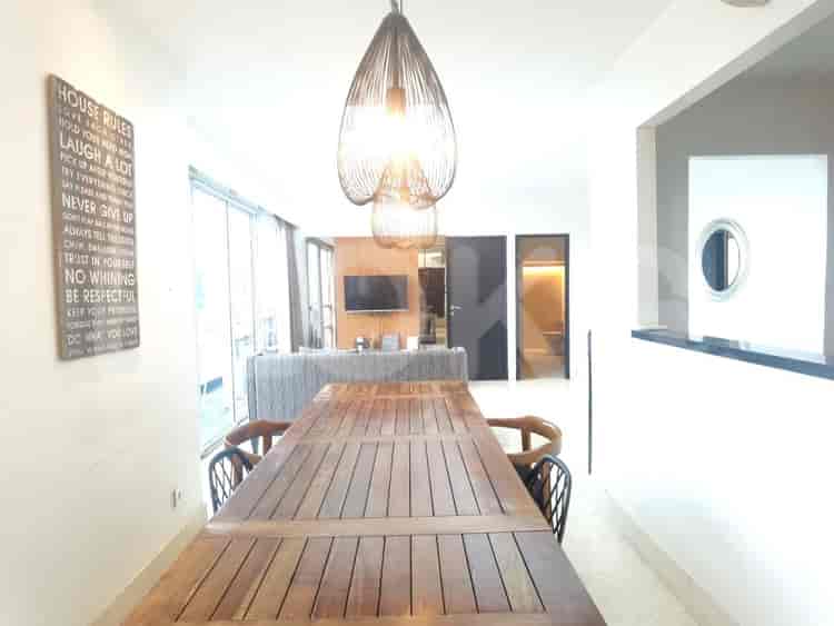 Tipe 3 Kamar Tidur di Lantai Tinggi untuk disewakan di Essence Darmawangsa Apartemen - fci1a6 8