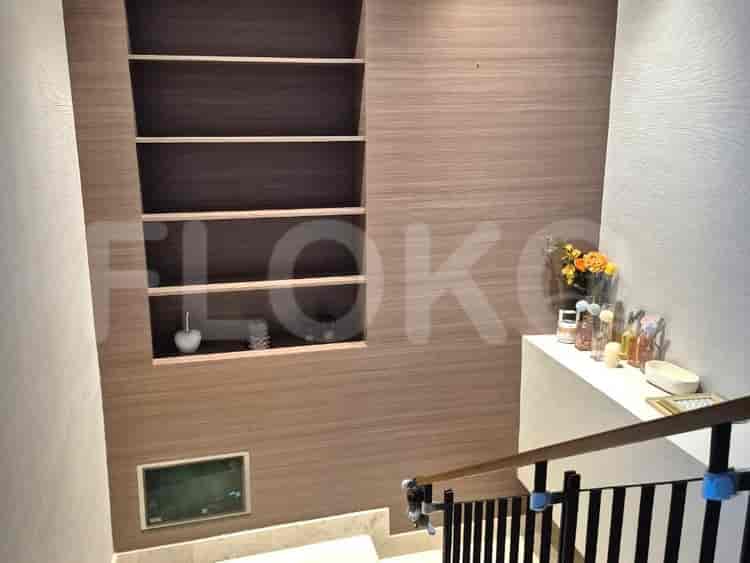 Tipe 4 Kamar Tidur di Lantai Tinggi untuk disewakan di Essence Darmawangsa Apartemen - fcibd5 3