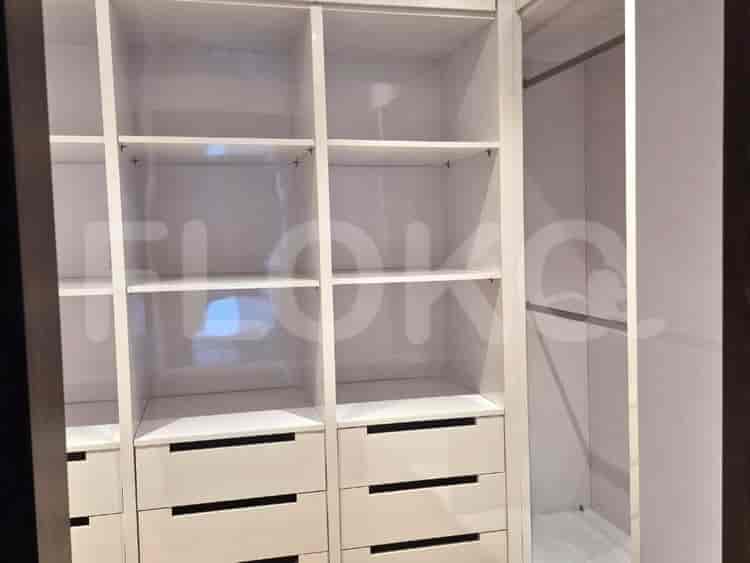 Tipe 4 Kamar Tidur di Lantai Tinggi untuk disewakan di Essence Darmawangsa Apartemen - fcibd5 9