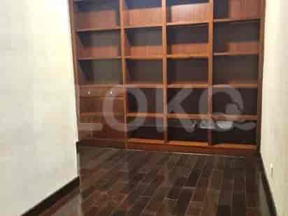 Tipe 4 Kamar Tidur di Lantai Rendah untuk disewakan di Essence Darmawangsa Apartemen - fciebd 5