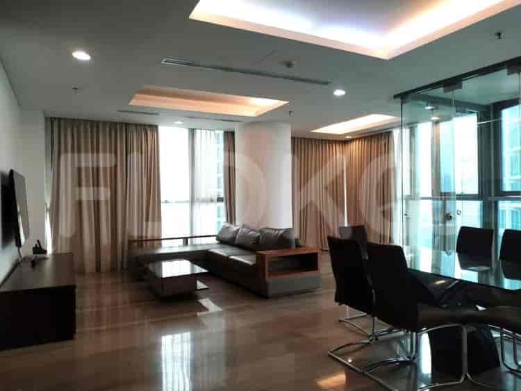 Tipe 3 Kamar Tidur di Lantai Rendah untuk disewakan di Kemang Village Residence - fke19d 1