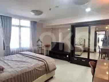 3 Bedroom on Middle Floor for Rent in Kusuma Chandra Apartment - fsu24d 4