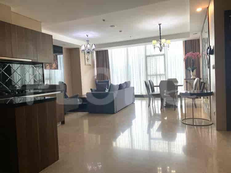 Tipe 3 Kamar Tidur di Lantai Menengah untuk disewakan di Lavanue Apartemen - fpa742 1