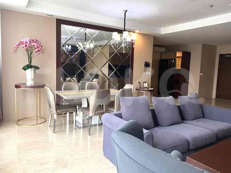 Tipe 3 Kamar Tidur di Lantai Menengah untuk disewakan di Lavanue Apartemen - fpa742 2