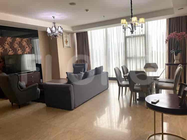 Tipe 3 Kamar Tidur di Lantai Menengah untuk disewakan di Lavanue Apartemen - fpa742 4
