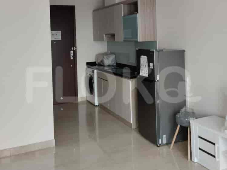2 Bedroom on Middle Floor for Rent in Menteng Park - fmee66 6
