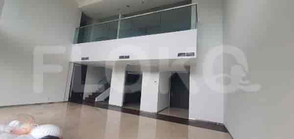 Tipe 4 Kamar Tidur di Lantai Rendah untuk disewakan di Nirvana Residence Apartemen - fke81d 6