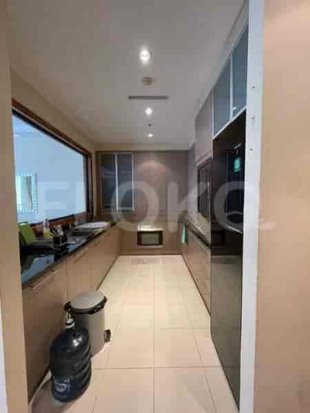 3 Bedroom on High Floor for Rent in Oakwood Premier Cozmo Apartment - fku228 4