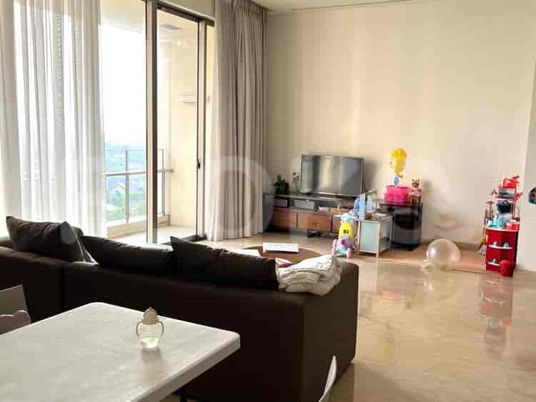 2 Bedroom on Low Floor for Rent in Pakubuwono Spring Apartment - fgada2 2