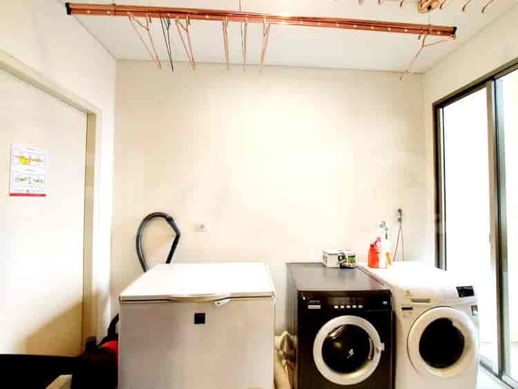 2 Bedroom on Middle Floor for Rent in Pakubuwono Spring Apartment - fgaac2 10