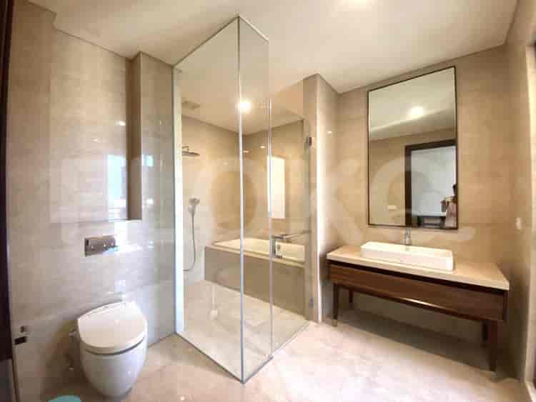 2 Bedroom on Middle Floor for Rent in Pakubuwono Spring Apartment - fga30e 9