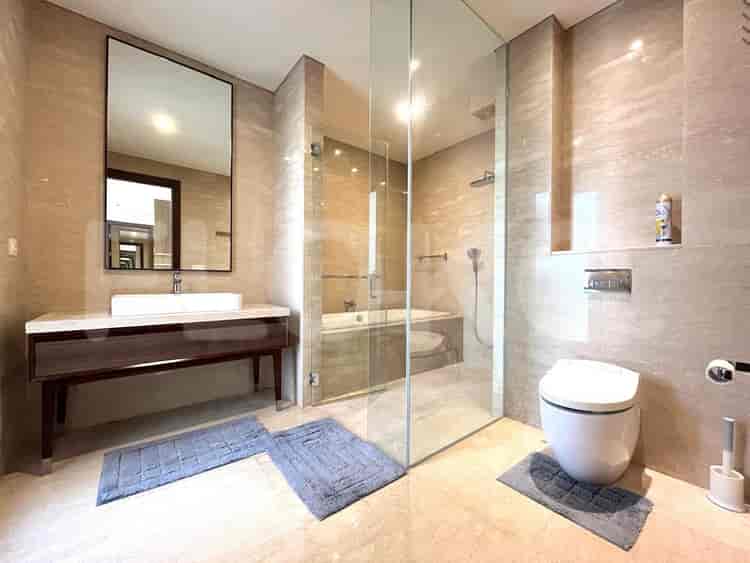 2 Bedroom on High Floor for Rent in Pakubuwono Spring Apartment - fgaaf9 12