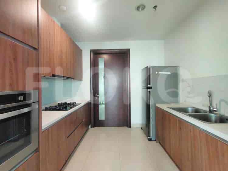 2 Bedroom on Middle Floor for Rent in Pakubuwono View - fga782 4