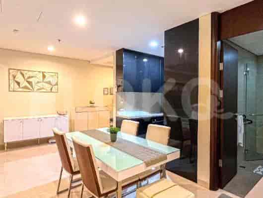 Dining area with a dining table and chairs.