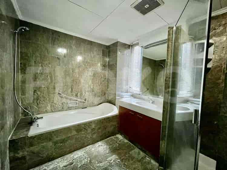 3 Bedroom on High Floor for Rent in Prapanca Apartment - fci3bf 7