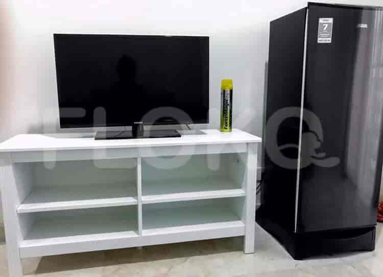 2 Bedroom on Middle Floor for Rent in Puri Orchard Apartment - fceec3 6