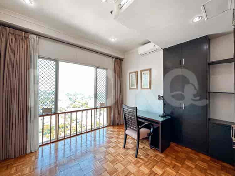 Tipe 3 Kamar Tidur di Lantai Menengah untuk disewakan di Senayan Residence - fsece9 4